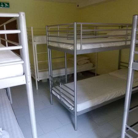 Why Me Eco-Friendly Hostel Tbilisi Luaran gambar