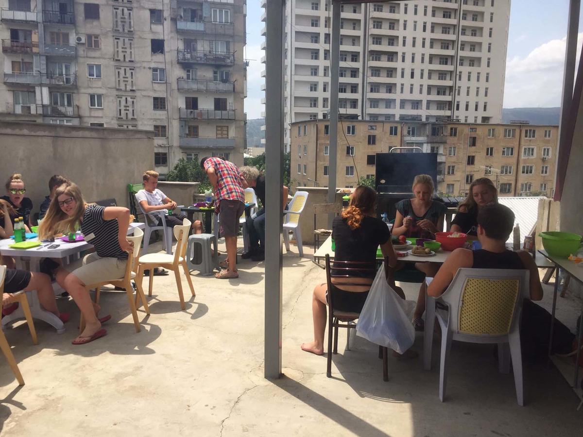 Why Me Eco-Friendly Hostel Tbilisi Luaran gambar